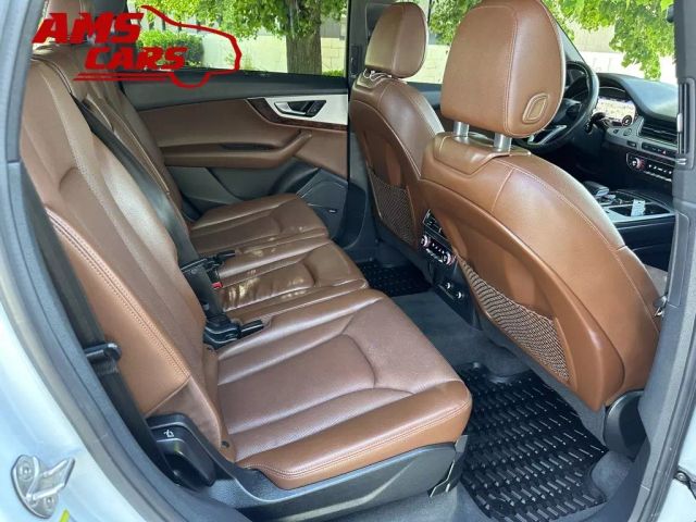 2019 Audi Q7 - Image 17