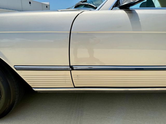 1987 Mercedes-benz 560 Series - Image 39