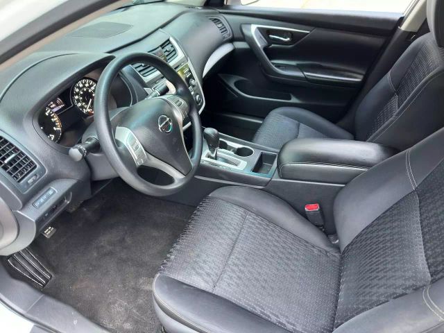 2016 Nissan Altima - Image 15