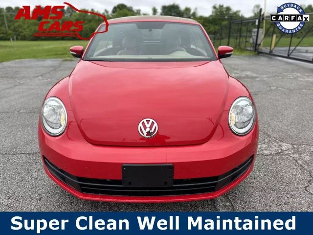 2013 Volkswagen Beetle - Image 9