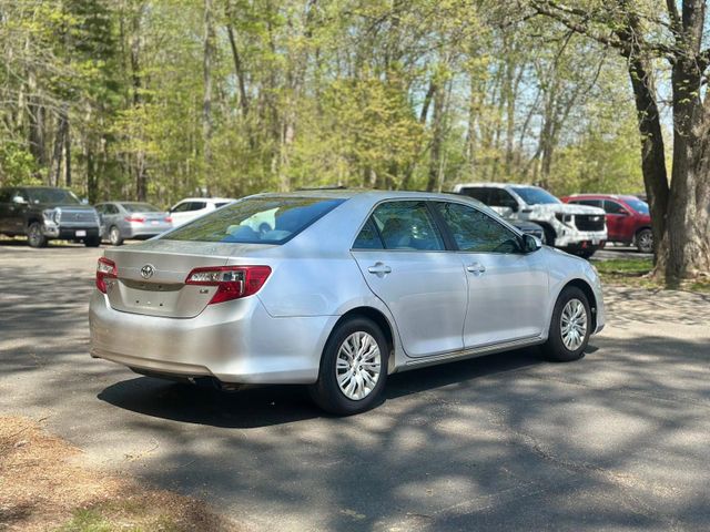 2013 Toyota Camry Le Sedan 4d - Image 6