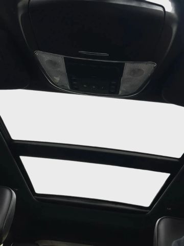 2019 Jeep Grand Cherokee - Image 17