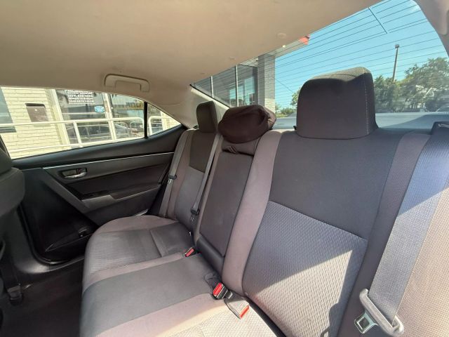2018 Toyota Corolla - Image 13