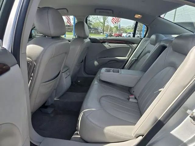 2007 Buick Lucerne - Image 12