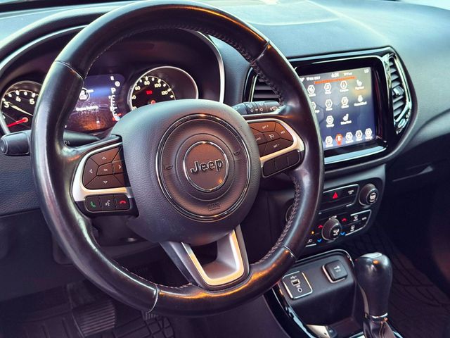 2020 Jeep Compass - Image 13