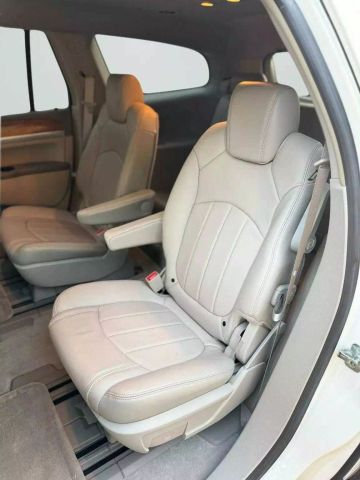 2009 Buick Enclave - Image 15