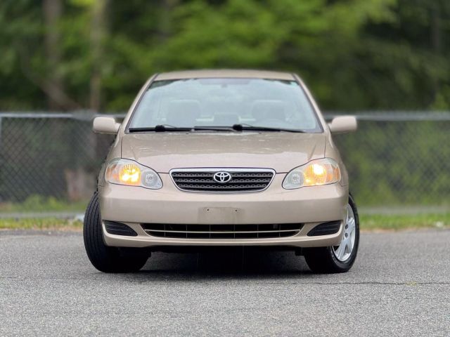 2007 Toyota Corolla Le Sedan 4d - Image 2