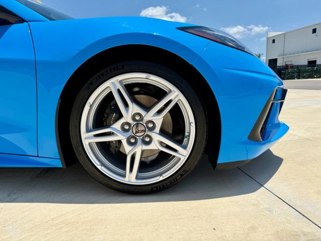 2020 Chevrolet Corvette - Image 9