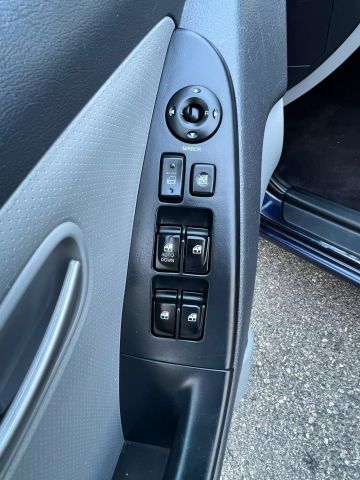 2009 Hyundai Elantra Gls Sedan 4d - Image 24