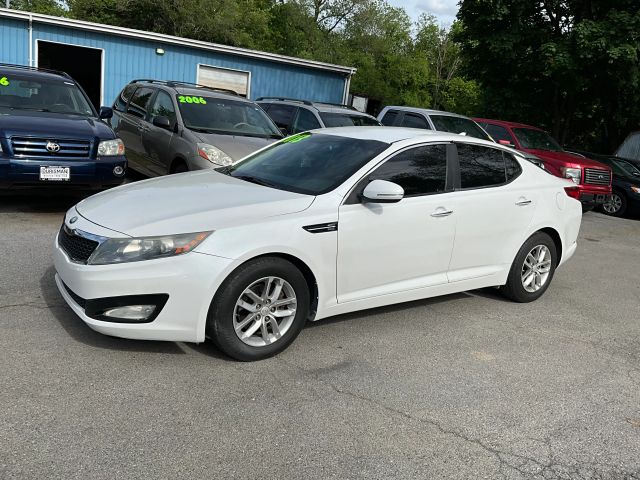 2013 Kia Optima - Image 2