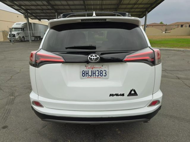 2018 Toyota Rav4 - Image 7