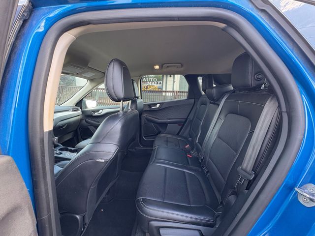 2020 Ford Escape - Image 13