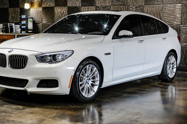 2017 Bmw 5 Series 535i Gran Turismo Xdrive Sedan 4d - Image 9