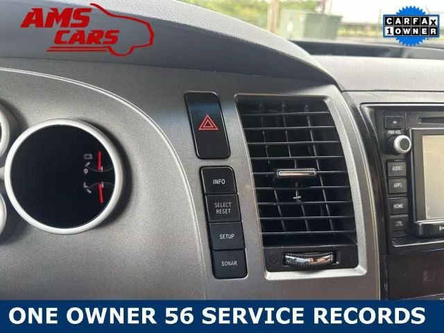 2017 Toyota Sequoia - Image 28