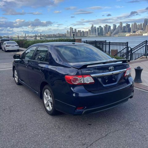 2012 Toyota Corolla S Sedan 4d - Image 5