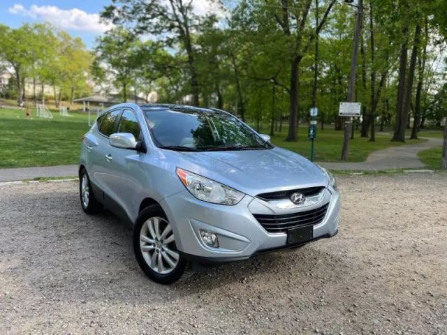 2011 Hyundai Tucson Limited Sport Utility 4d - Image 1
