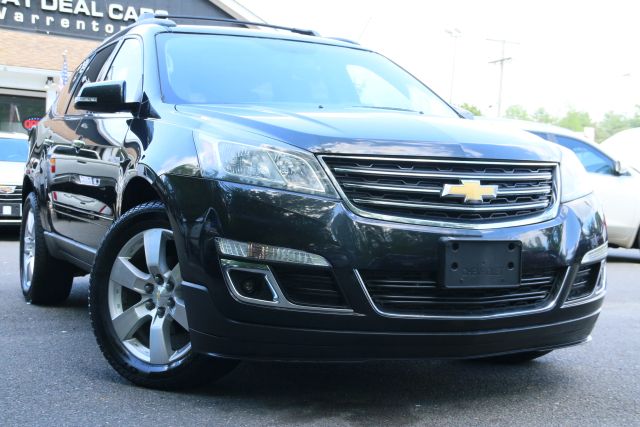 2015 Chevrolet Traverse - Image 1