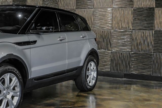 2018 Land Rover Range Rover Evoque Se Premium Sport Utility 4d - Image 8