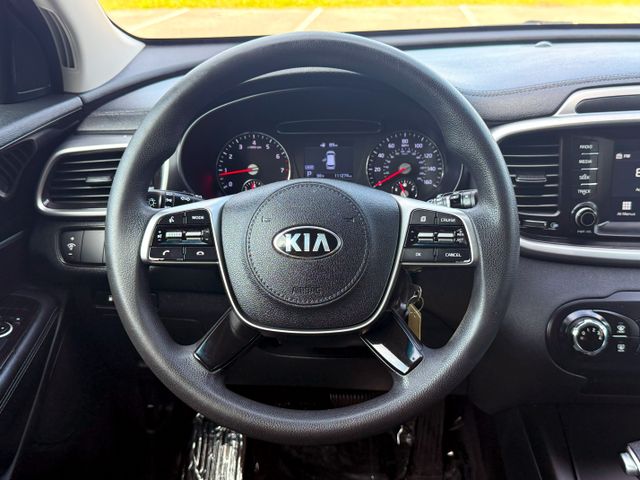 2019 Kia Sorento - Image 18