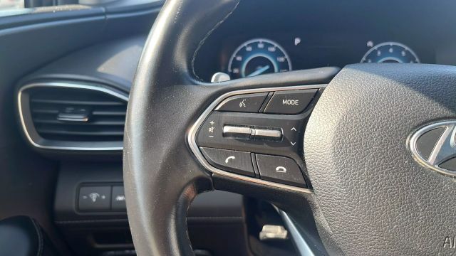 2023 Hyundai Santa Fe - Image 22