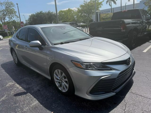 2021 Toyota Camry - Image 2