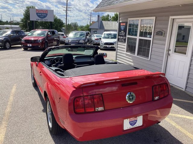 2005 FORD MUSTANG CONVERTIBLE RED AUTOMATIC - Interstate Auto Sales