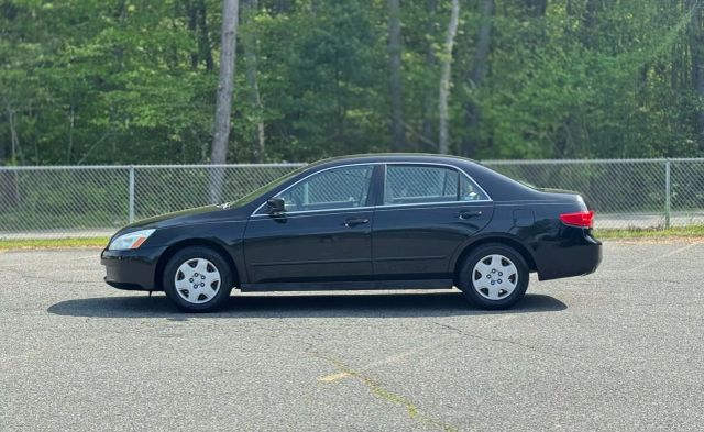 2005 Honda Accord Lx Sedan 4d - Image 8