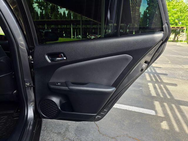 2017 Toyota Prius Prime - Image 33