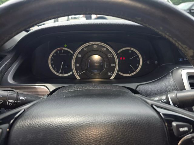 2017 Honda Accord - Image 10