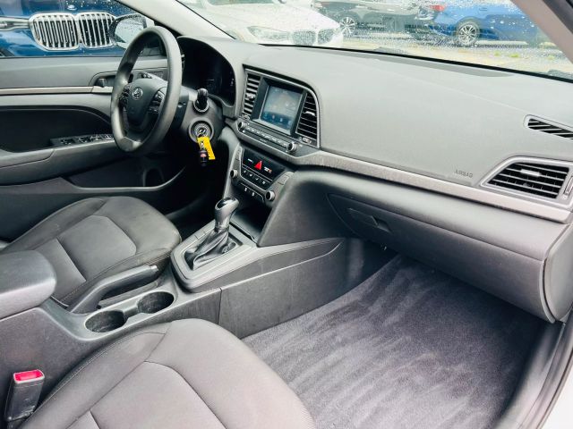 2018 Hyundai Elantra - Image 23