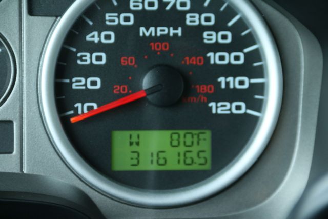 2004 Ford F150 Super Cab - Image 24