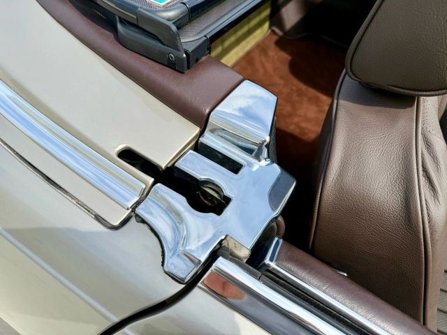 1987 Mercedes-benz 560 Series - Image 100
