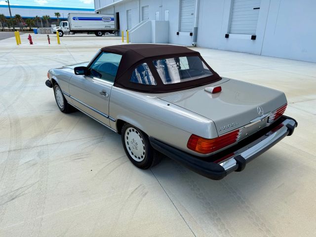1987 Mercedes-benz 560 Series - Image 120