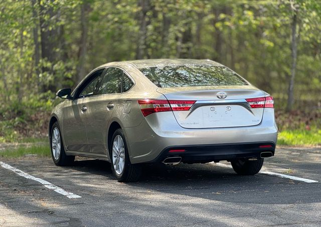2013 Toyota Avalon Xle Sedan 4d - Image 8