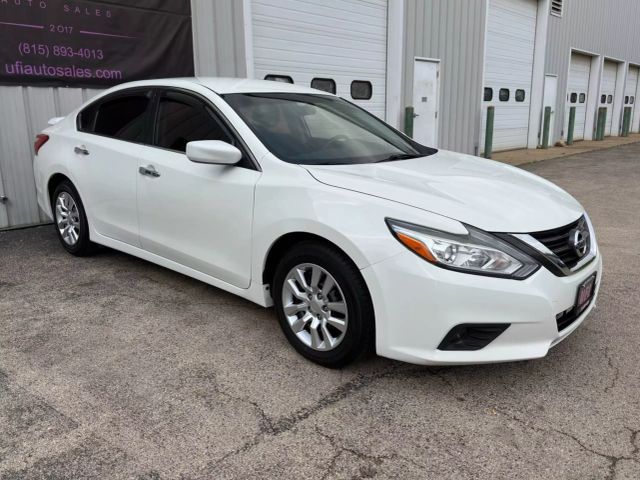 2016 Nissan Altima - Image 8
