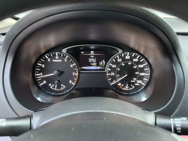 2016 Nissan Altima - Image 28