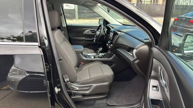 2021 CHEVROLET TRAVERSE SUV V6, 3.6 LITER LT SPORT UTILITY 4D
