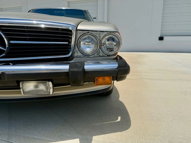 1987 Mercedes-benz 560 Series - Image 50
