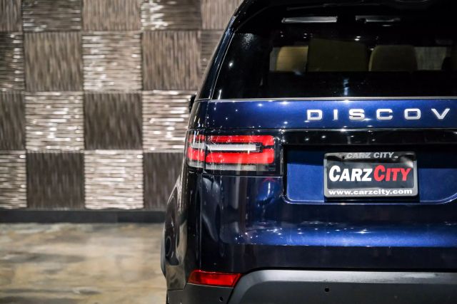 2019 Land Rover Discovery Hse Luxury Sport Utility 4d - Image 44