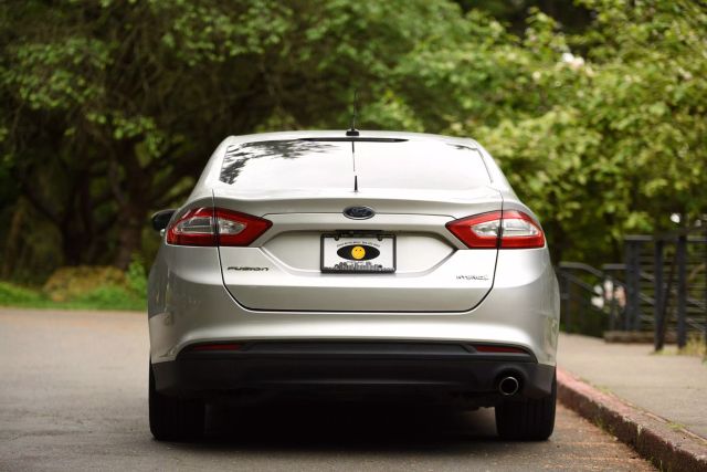 2015 Ford Fusion - Image 10
