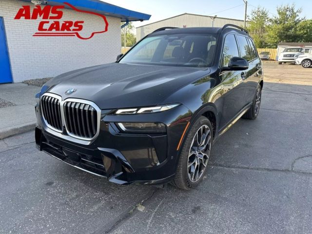 2024 Bmw X7 - Image 1