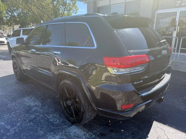 2016 Jeep Grand Cherokee - Image 5