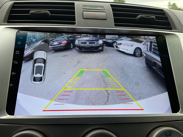 2011 Toyota Camry - Image 18