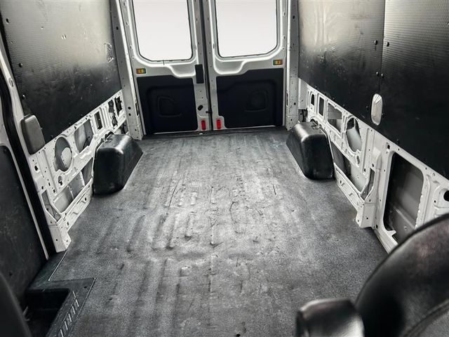 2020 Ford Transit 250 Cargo Van - Image 13