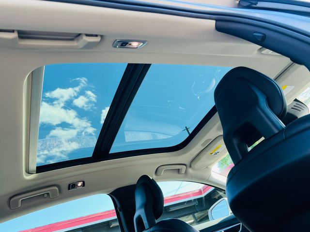 2018 Volvo S90 - Image 29