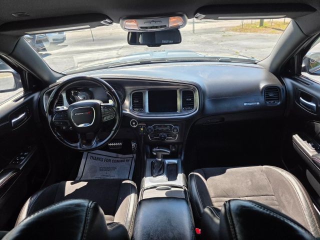 2021 Dodge Charger - Image 9