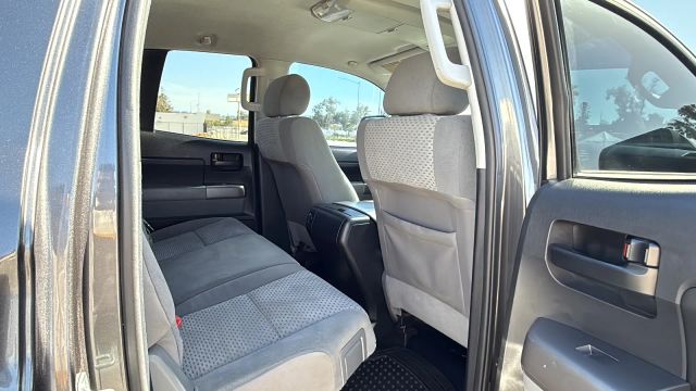 2013 Toyota Tundra Double Cab - Image 13
