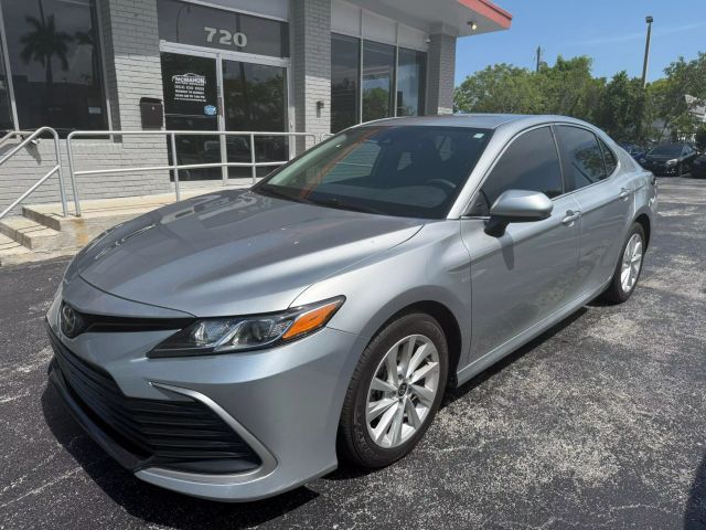 2021 Toyota Camry - Image 1