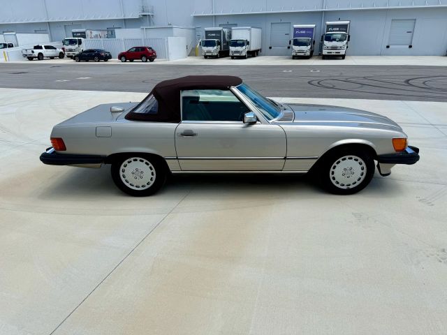 1987 Mercedes-benz 560 Series - Image 116