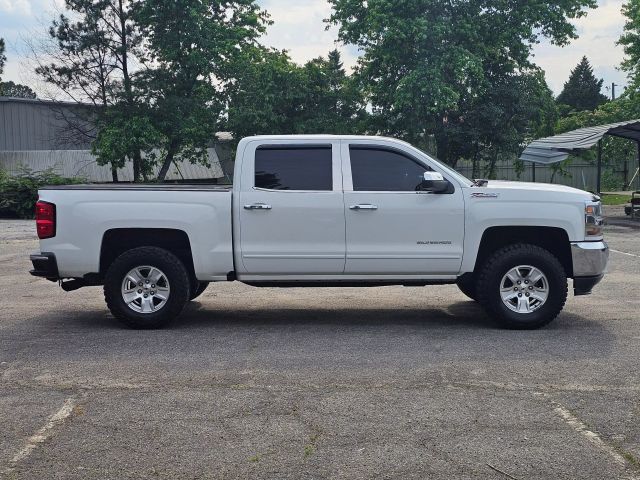 2016 Chevrolet Silverado 1500 Crew Cab - Image 4